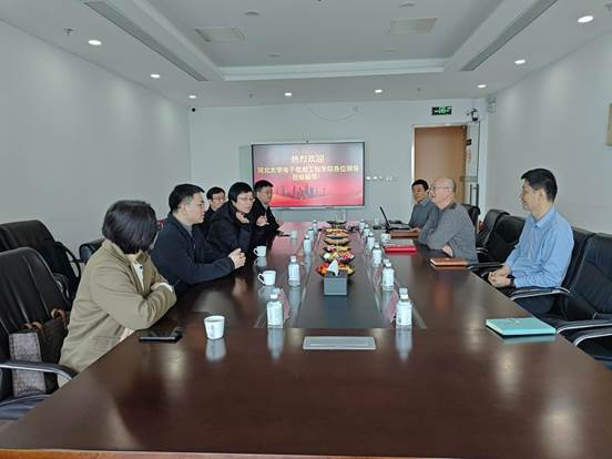 ecc5155800155022821a1507b03757b5